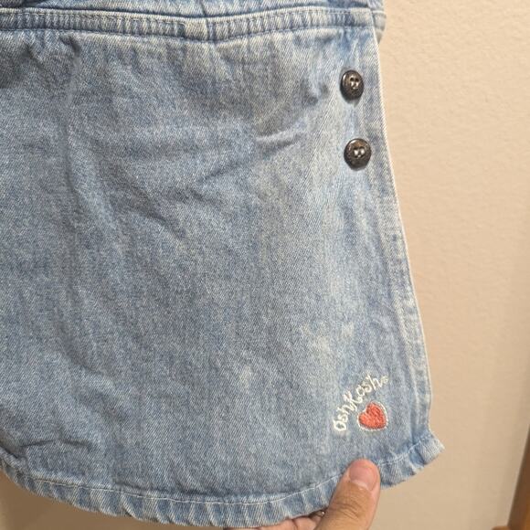 Vtg Oshkosh Bgosh Skirtall Girls Sz 2T Denim Light Wash Pink Patch - Picture 3 of 5